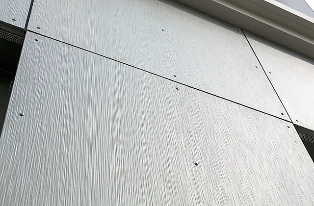 Fasade Hardie Architectural Panel brushed concrete lysgrå
