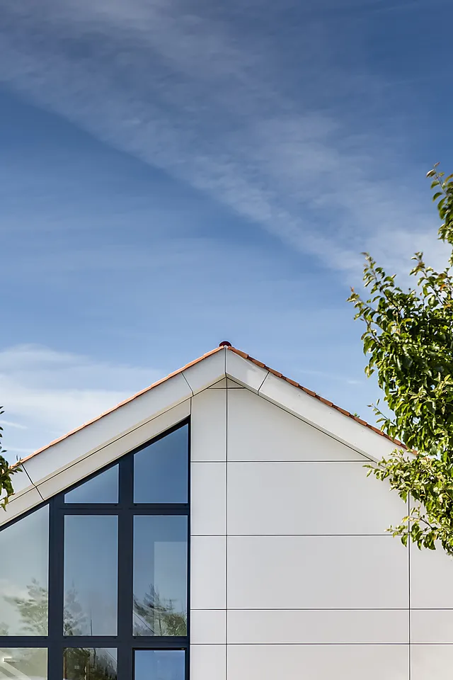 Fasade Hardie Panel Basic hvit