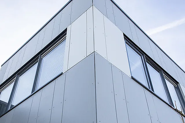 Fasade Hardie Architectural Panel brushed conrete skifergrå 