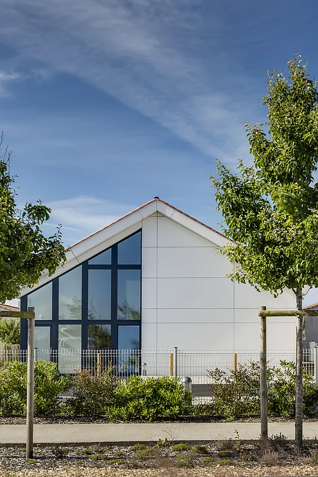 Fasade Hardie Panel Basic hvit
